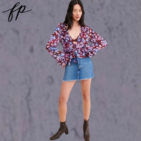 FREE PEOPLE NWT Maybel Tie Front Long Bell Sleeve Semi-Sheer Ruffle Blouse/Md - Picture 8 of 16